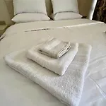 Luxurious 2 Bedroom Appt At The Black Sea Coast *