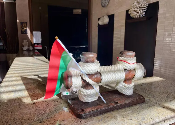 Apartman Luxurious 2 Bedroom Appt At The Black Sea Coast Napospart