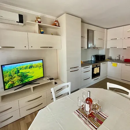 Apartment Luxurious 2 Bedroom Appt At The Black Sea Coast Sunny Beach