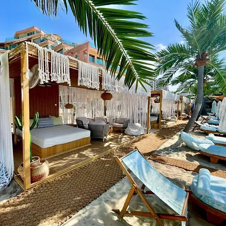 Lejlighed Luxurious 2 Bedroom Appt At The Black Sea Coast *