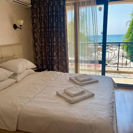 Luxurious 2 Bedroom Appt At The Black Sea Coast Lejlighed *