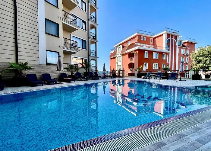 Apartman Luxurious 2 Bedroom Appt At The Black Sea Coast Napospart