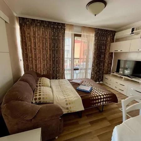 Luxurious 2 Bedroom Appt At The Black Sea Coast Apartamento